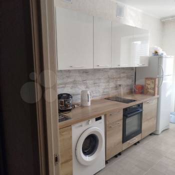 Продается 1-комнатная квартира, 42,6 м²