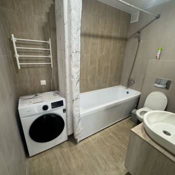 Сдается 1-комнатная квартира, 42,1 м²