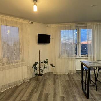 Продается 1-комнатная квартира, 40 м²
