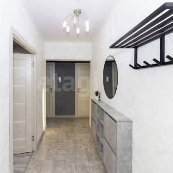 Продается 3-х комнатная квартира, 63,7 м²