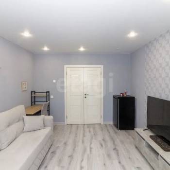 Продается 3-х комнатная квартира, 63,7 м²