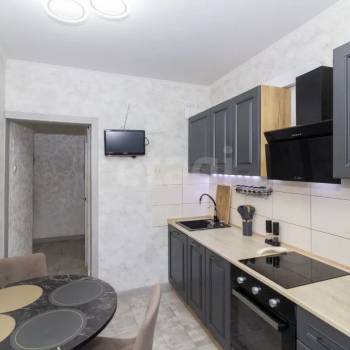 Продается 3-х комнатная квартира, 63,7 м²