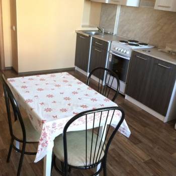 Сдается 1-комнатная квартира, 41 м²