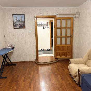Сдается Многокомнатная квартира, 60 м²