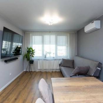 Продается 3-х комнатная квартира, 57,4 м²