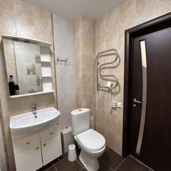 Сдается 1-комнатная квартира, 52 м²