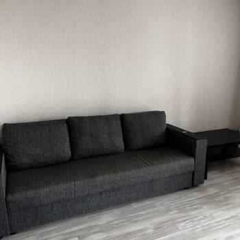 Сдается 1-комнатная квартира, 52 м²