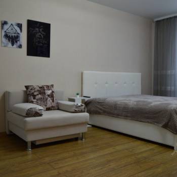Сдается 1-комнатная квартира, 43 м²