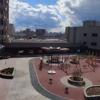 Сдается 1-комнатная квартира, 43 м²
