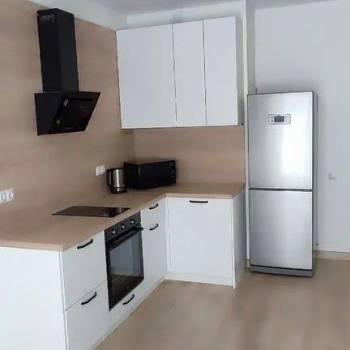 Сдается 1-комнатная квартира, 43 м²