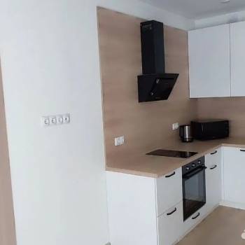 Сдается 1-комнатная квартира, 43 м²