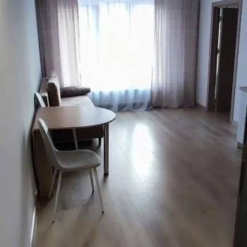 Сдается 1-комнатная квартира, 43 м²