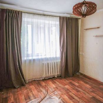 Продается 1-комнатная квартира, 12,3 м²