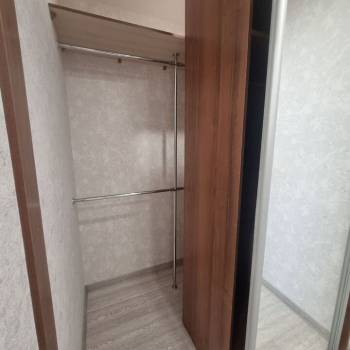 Продается 1-комнатная квартира, 33 м²