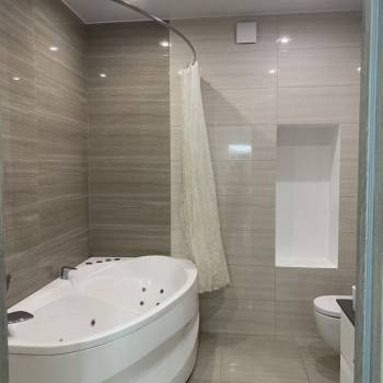 Продается Многокомнатная квартира, 134,4 м²