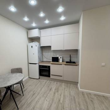 Сдается 1-комнатная квартира, 37 м²