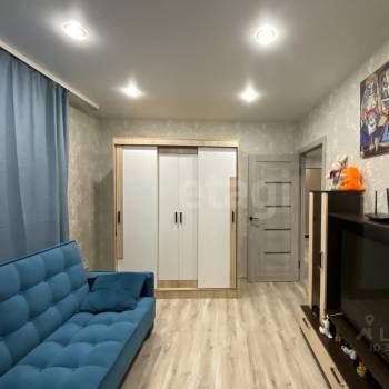 Сдается Многокомнатная квартира, 54 м²