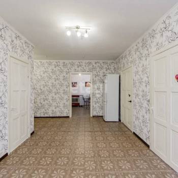 Продается Многокомнатная квартира, 103 м²