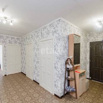 Продается Многокомнатная квартира, 103 м²