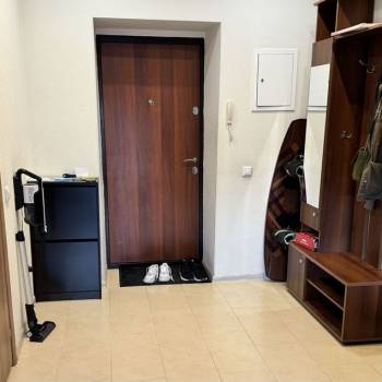 Сдается 1-комнатная квартира, 42 м²