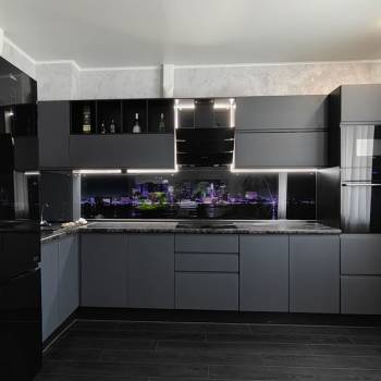 Продается 1-комнатная квартира, 49 м²