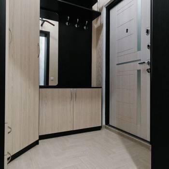 Продается 1-комнатная квартира, 49 м²