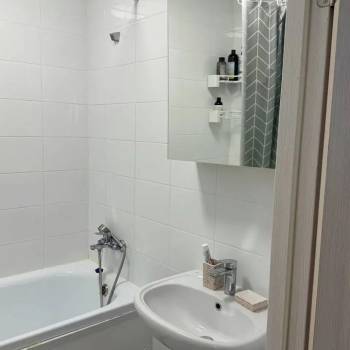 Продается 2-х комнатная квартира, 56 м²