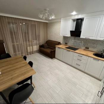 Продается 2-х комнатная квартира, 67,7 м²