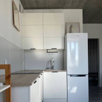 Сдается 1-комнатная квартира, 42 м²