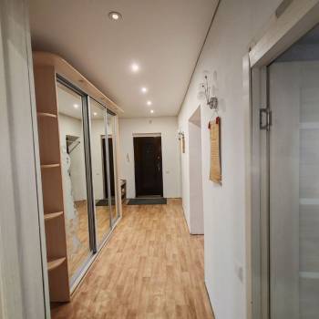Сдается Многокомнатная квартира, 99,8 м²