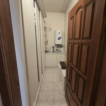 Продается Многокомнатная квартира, 198,4 м²