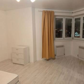 Сдается 1-комнатная квартира, 48,1 м²
