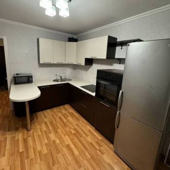 Сдается 1-комнатная квартира, 45 м²