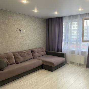 Сдается Многокомнатная квартира, 75 м²