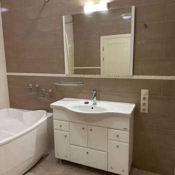 Сдается Многокомнатная квартира, 130 м²