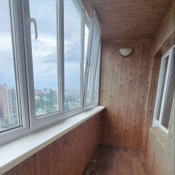 Сдается 2-х комнатная квартира, 109 м²