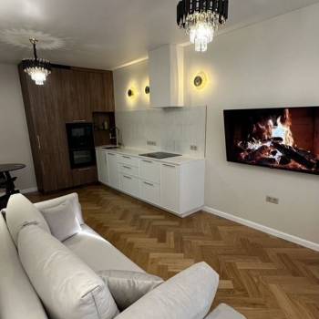 Продается 3-х комнатная квартира, 51,3 м²
