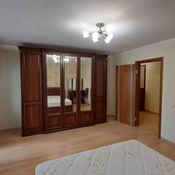 Продается 2-х комнатная квартира, 64 м²