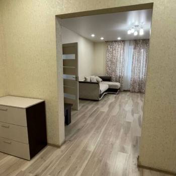 Сдается 2-х комнатная квартира, 65 м²