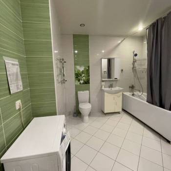 Сдается 2-х комнатная квартира, 65 м²