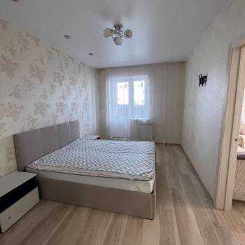 Сдается 2-х комнатная квартира, 65 м²