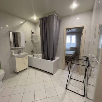 Сдается 2-х комнатная квартира, 65 м²