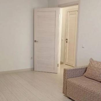 Сдается 1-комнатная квартира, 38,4 м²