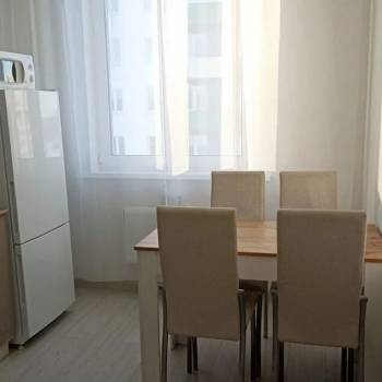 Сдается 1-комнатная квартира, 38,4 м²