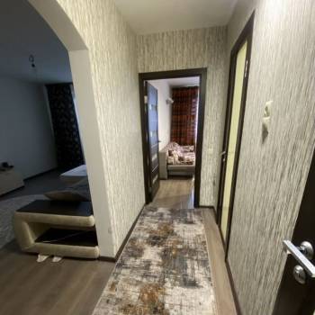 Сдается 1-комнатная квартира, 42 м²
