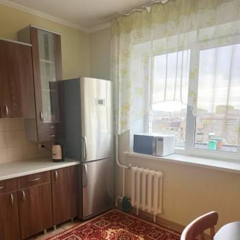 Сдается 1-комнатная квартира, 38 м²