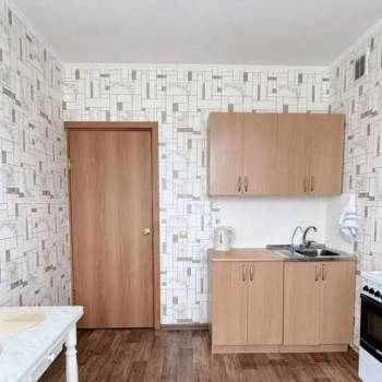 Продается 1-комнатная квартира, 36 м²