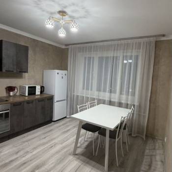 Сдается 1-комнатная квартира, 39,5 м²