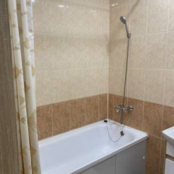 Сдается 1-комнатная квартира, 44 м²