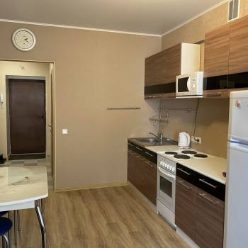 Сдается 1-комнатная квартира, 44 м²